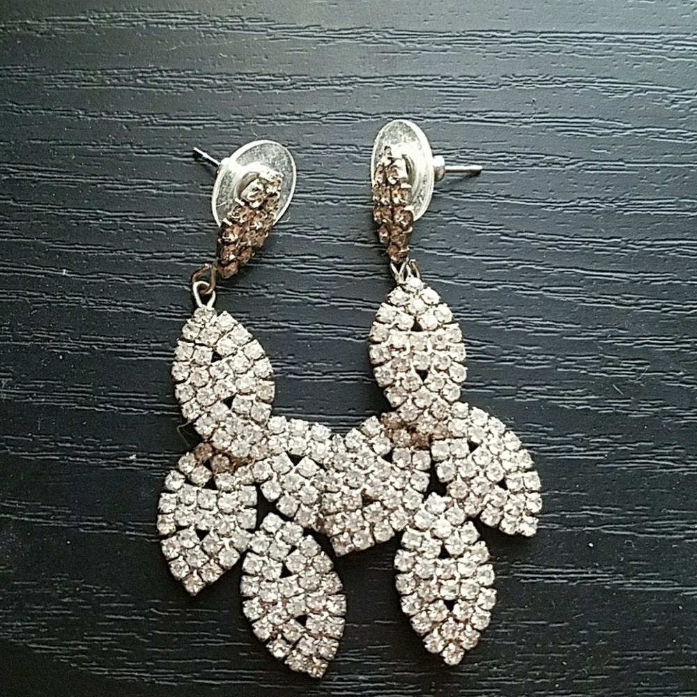 Sparkle dangle earings